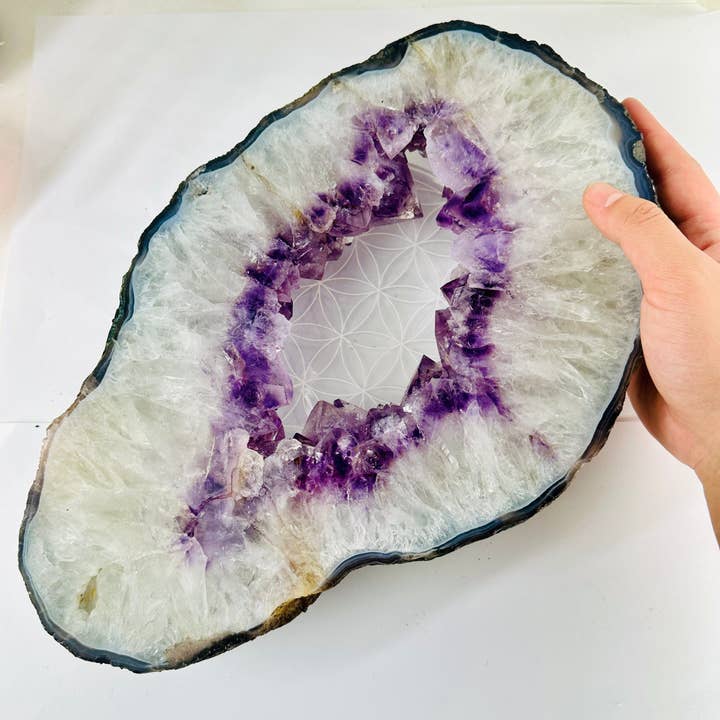 Amethyst Slice Crystal Portal - Stor OOAK for engroshandel hos Rock Paradise