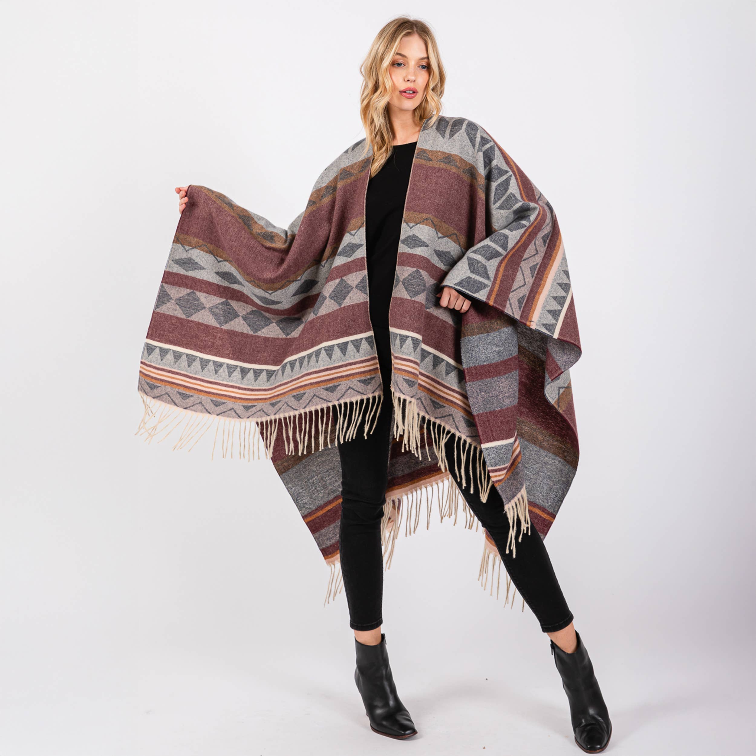Hana – wholesale Kimono – Women's – Aztec Pattern with Fringe Ruana Winter Kimono10