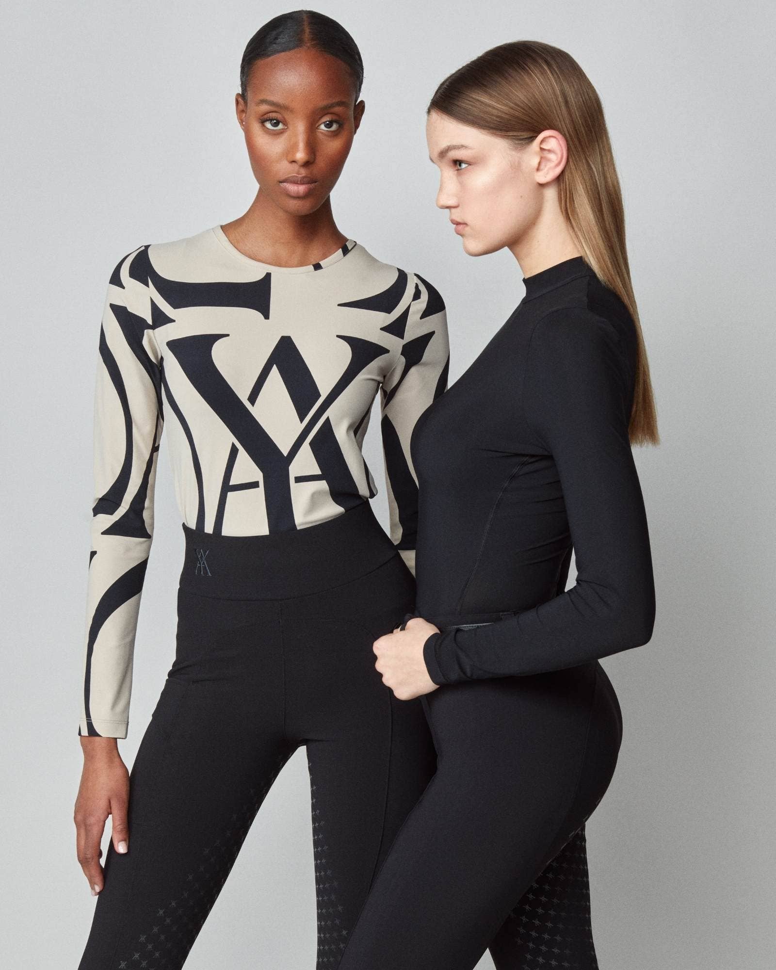 bronzage Chemise à manches longues monogrammée, beige en vente sur Faire5