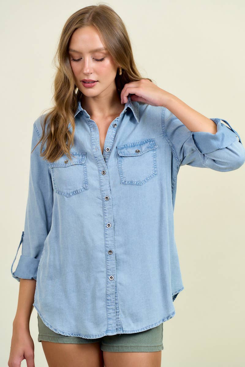 Doe and Rae – Camisa com botões no colarinho – Mulher por atacado – Camisa Chambray Button Down Com Manga Roll Up - 41778T1