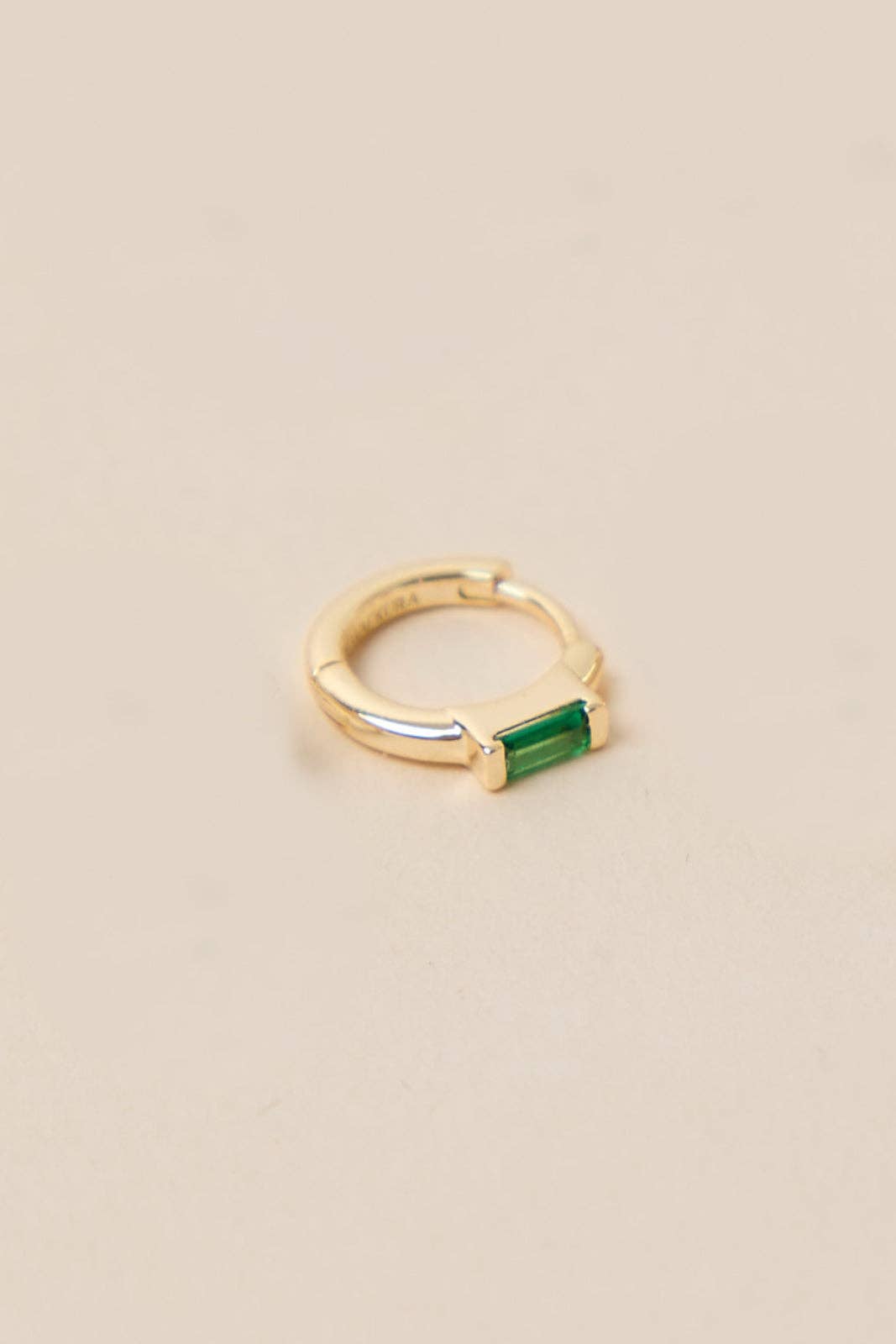 Waekura - Wholesale Single Stone/Solitaire Ring - Mini Creole Enzo0