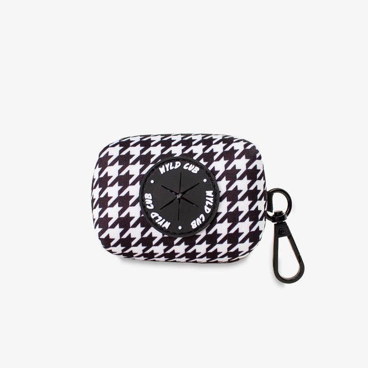 Happy Houndstooth: Hondenpoepzakhouder voor wholesale door WYLD CUB
