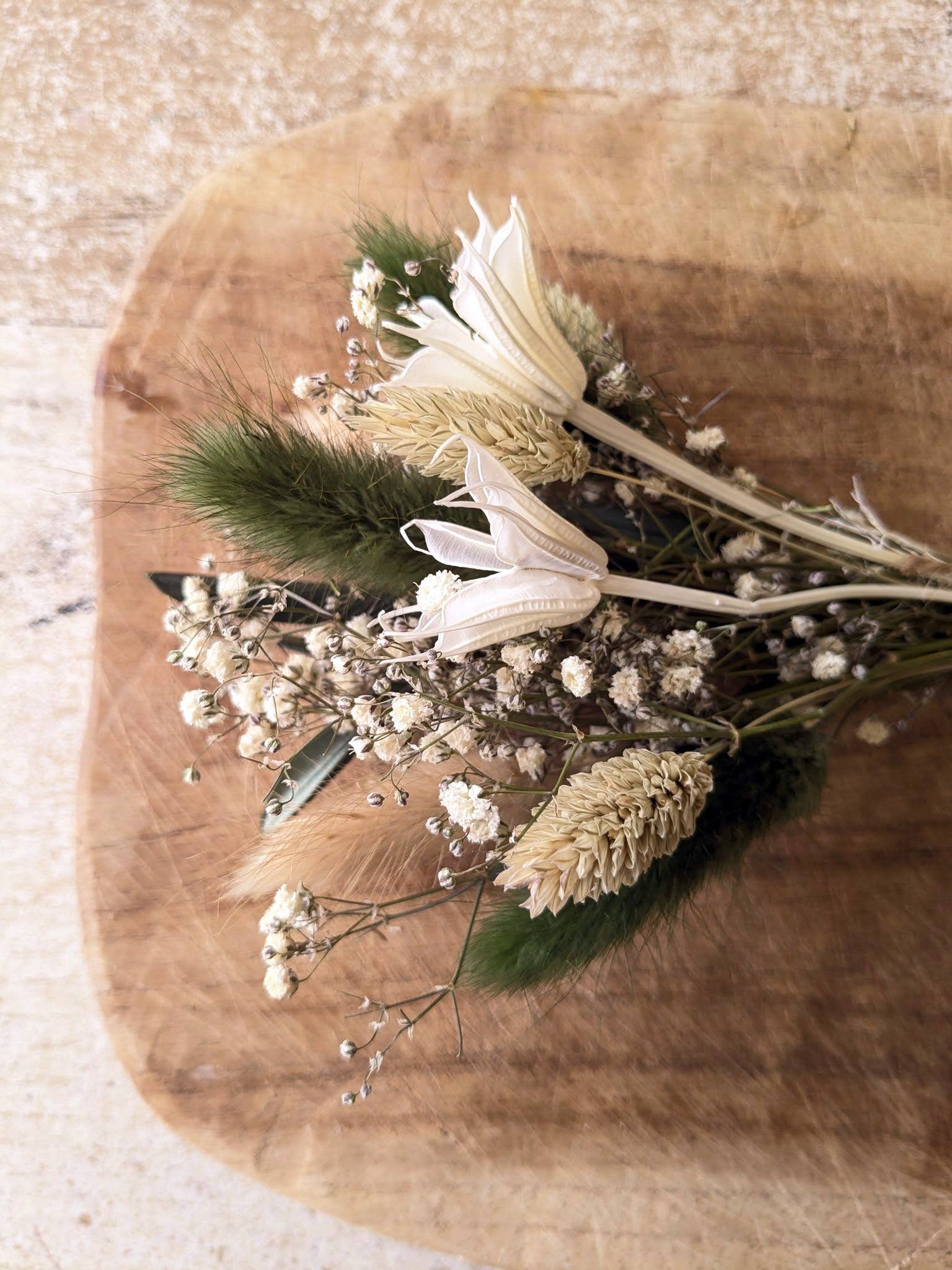 Maison Oline - Wholesale Dried/Pressed Flowers - Aubéline - Small bouquet of natural dried flowers.2