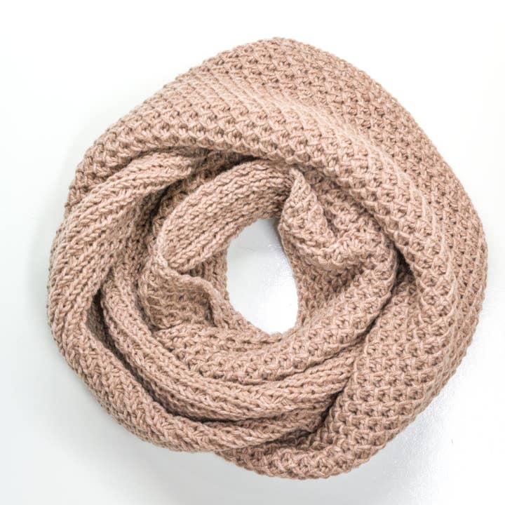 Vobelle – wholesale Scarf – Women's – 100% Merino Wool Honeycomb Stitch Knit Infinity Scarf