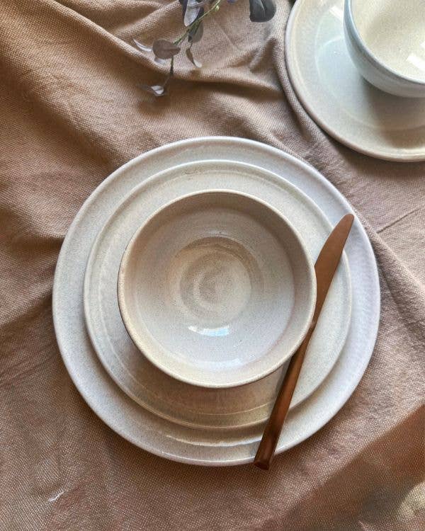 Los Artisans - Wholesale Dinnerware Set - Beige & Off-White Dinner Set | Pearl Iridescent Accents3