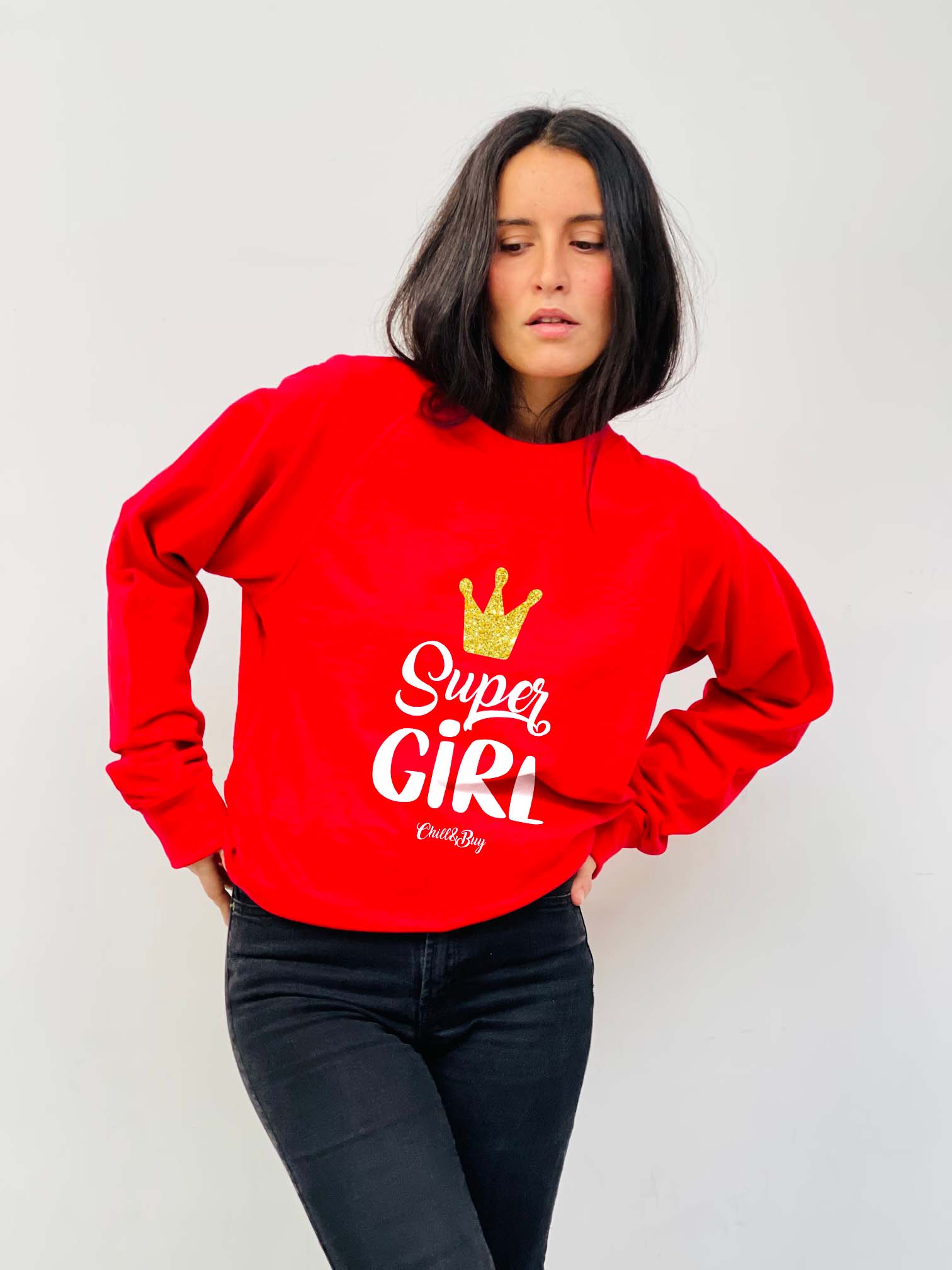 rood Rode katoenen trui met ronde hals en boord, bedrukt met 'Super Girl' voor groothandel op Faire1