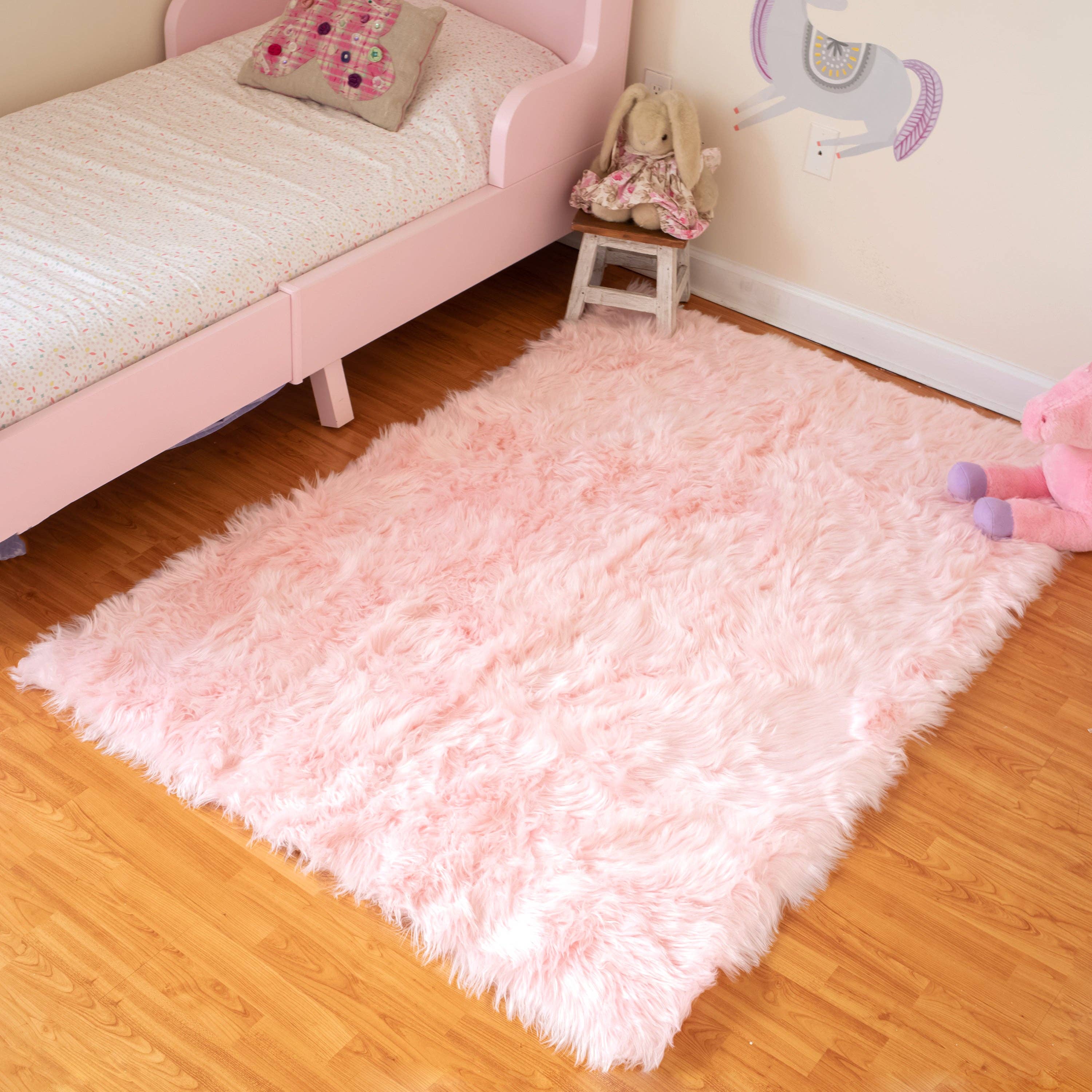 Walk on Me - Wholesale Area Rug - Faux Fur Super Soft and Silky Area Rug Witn Non Slip Backing and Machine Washable9