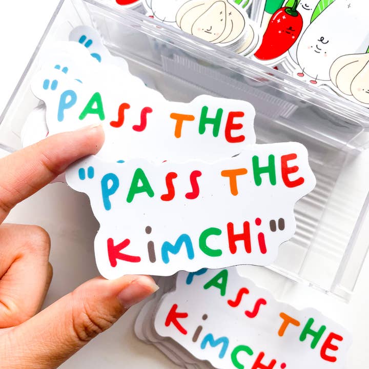 "Passe le Kimchi" Autocollant Asiatique pour la vente par SimplyMKO