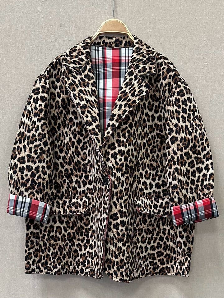 VESTE À IMPRIMÉ ANIMALIER pour la vente par SWEET MAGIC MODA Y COMPLEMENTOS
