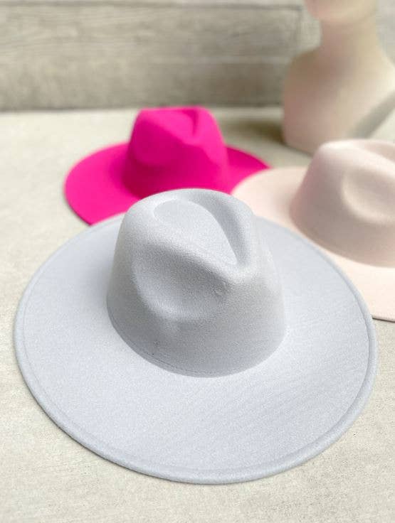 Love and Thyme – wholesale Fedora – Women’s – Best Seller! Vegan Felt wide Brim Panama hat in faux felt1