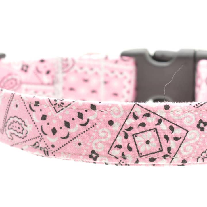 Cuello tipo bandana rosa para venta al por mayor de Dog Collar World