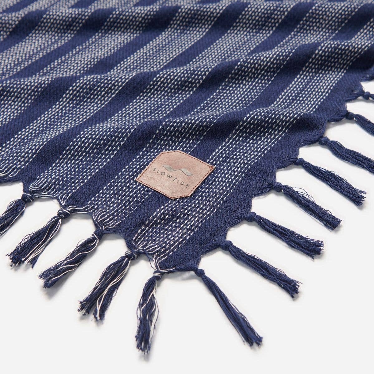 Slowtide – wholesale Throw blanket – Dylan Throw Blanket - Indigo3