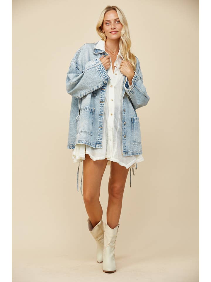 LEICHTER DENIM Oversize Boyfriend Jeansjacke mit seitlichen Bindebändern für den Großhandel auf Faire9