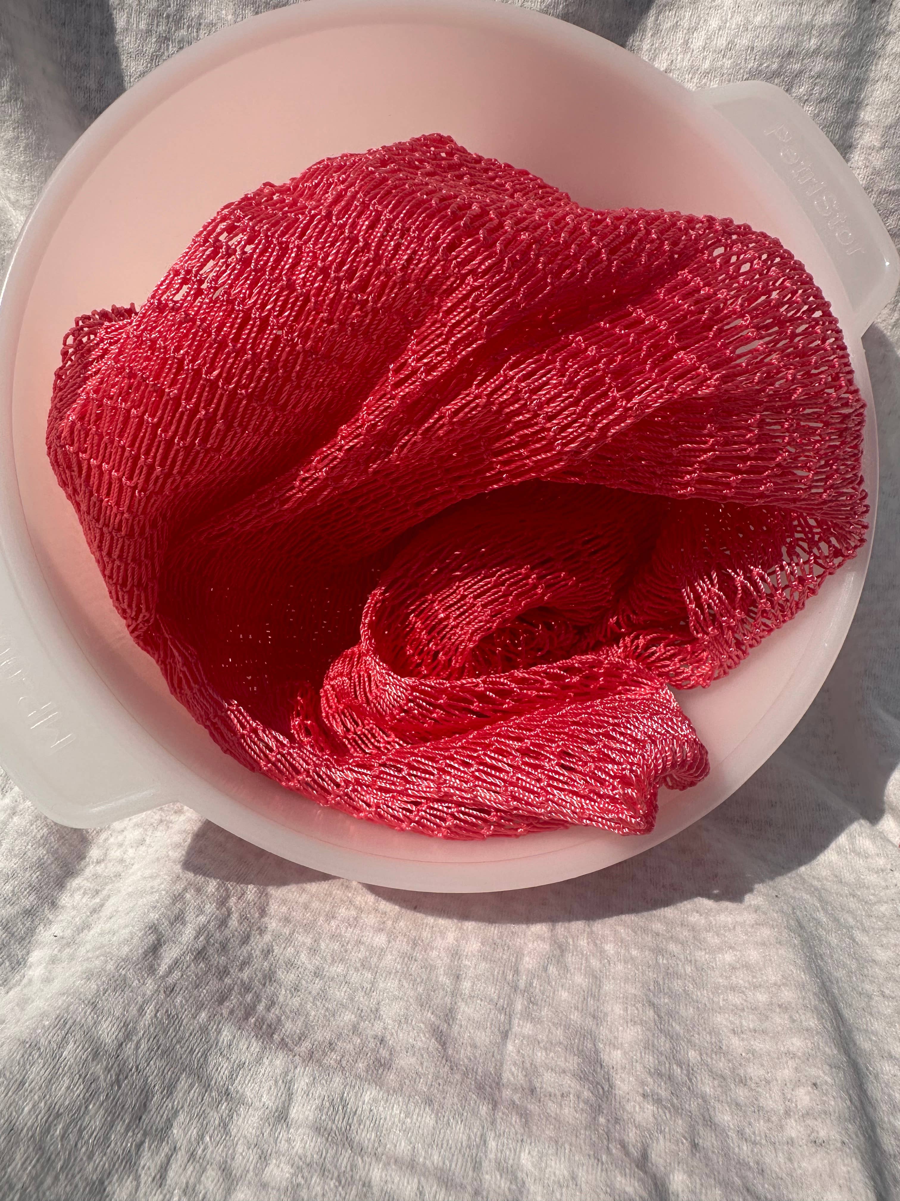 Fiori Essentials&Co – wholesale Bath pouf/sponge – Ghana African net Sponge with nets3