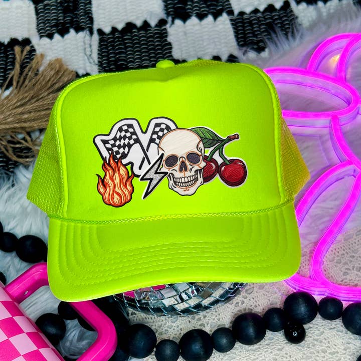 Cherry Otto Truckerhoed met geruite vlag voor wholesale door ZZ Threadz