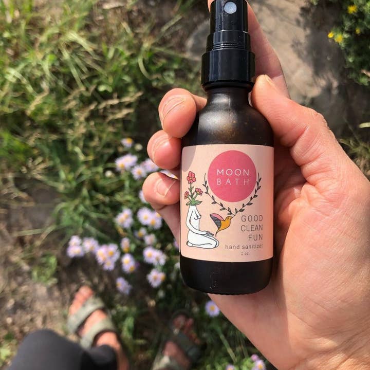 Moon Bath – Desinfetante para as mãos por atacado – GOOD CLEAN FUN | Desinfetante nutritivo para as mãos (orgânico!)5