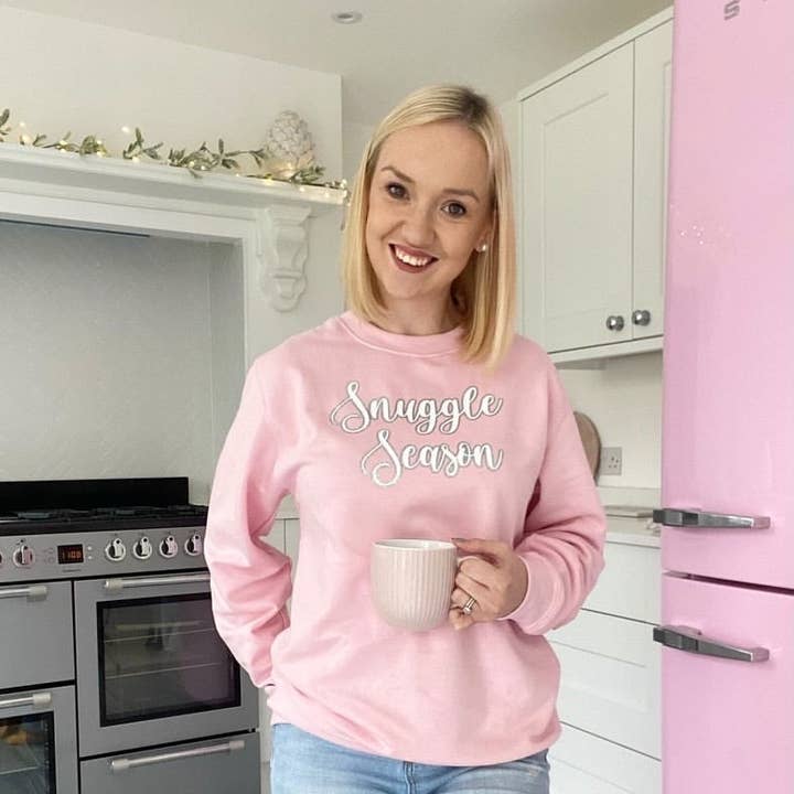 Pull Snuggle Season pour la vente par Willow & Fleur UK