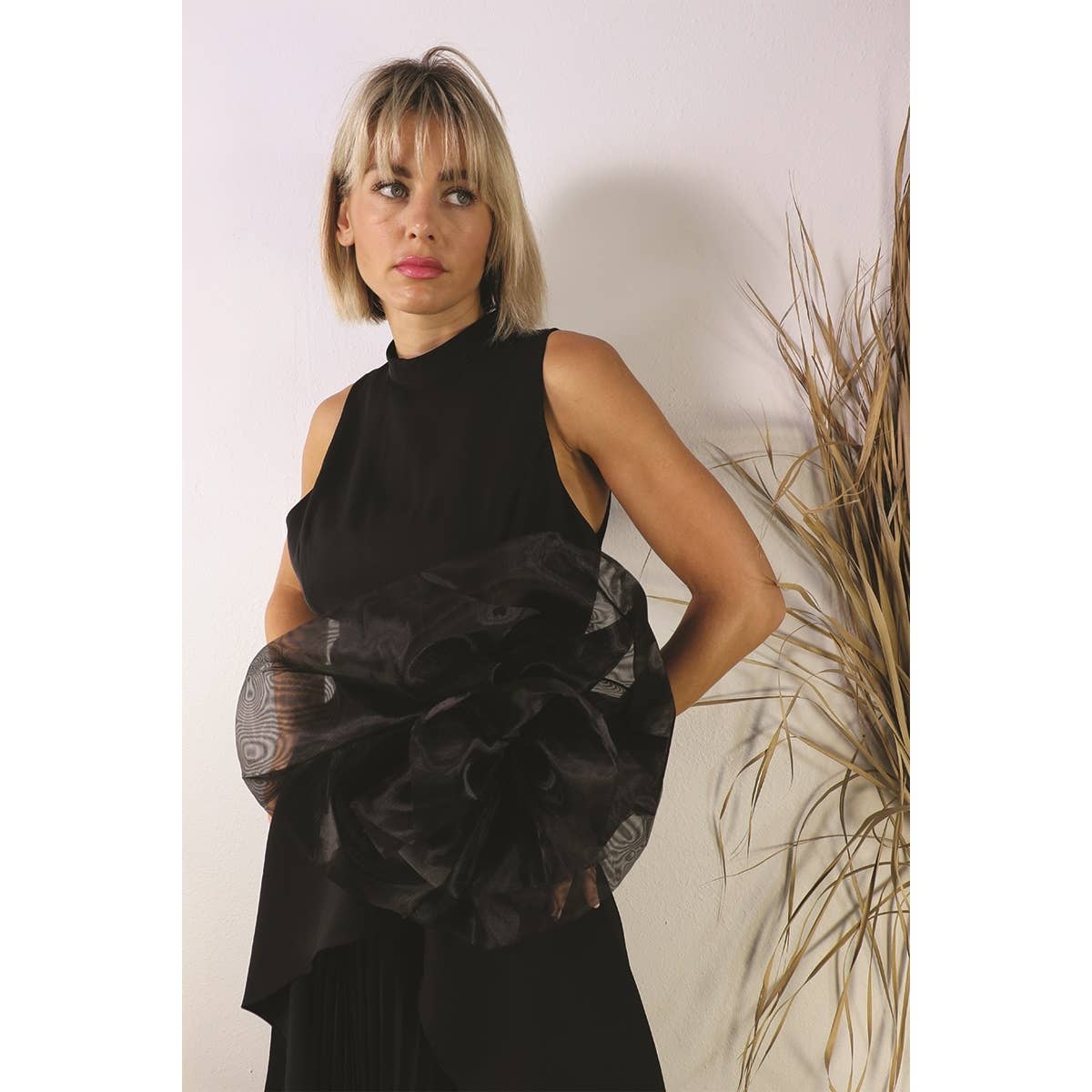 BLACK ORGANZA FLOWER BROOCH for wholesale on Faire13