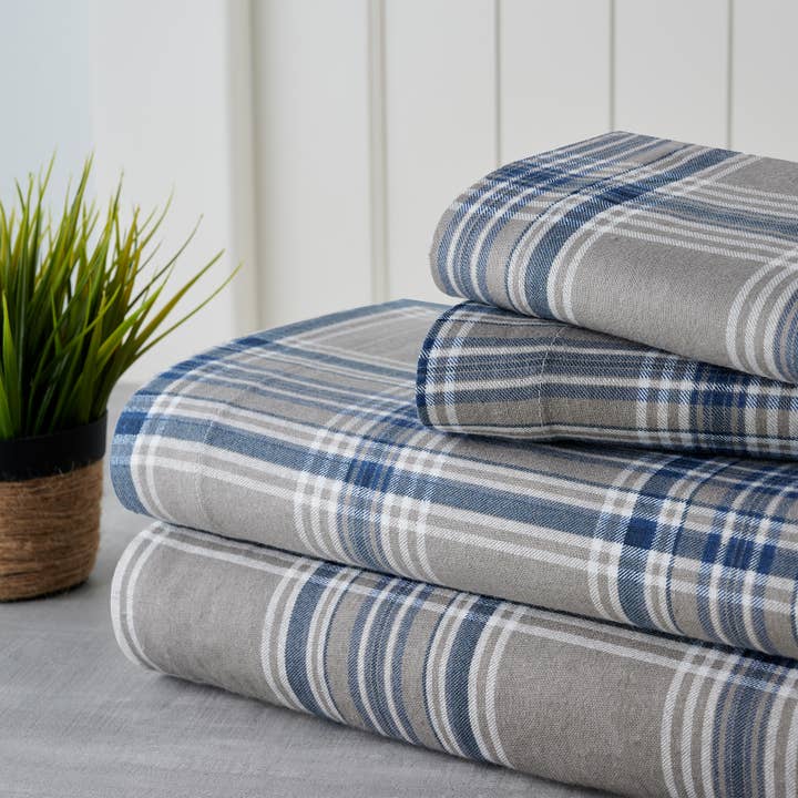 Bed Bath Fashions - Wholesale Sheet Set - Bibb Home Printed Flannel 4 Piece Sheet Set6