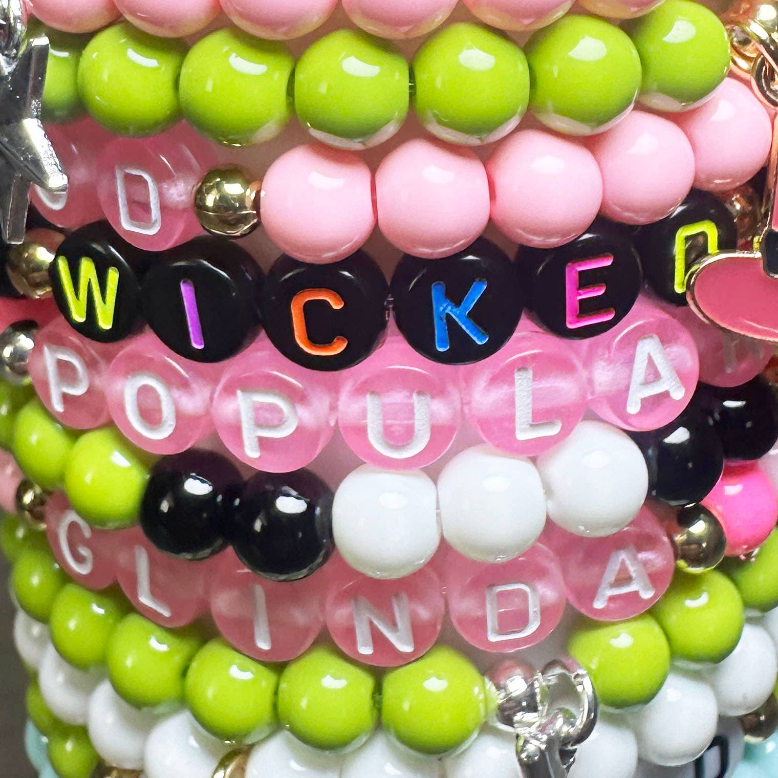 Stratus - Venta al por mayor Pulsera de cuentas - Niños - Juego de pulseras elásticas con cuentas inspiradas en Wicked3