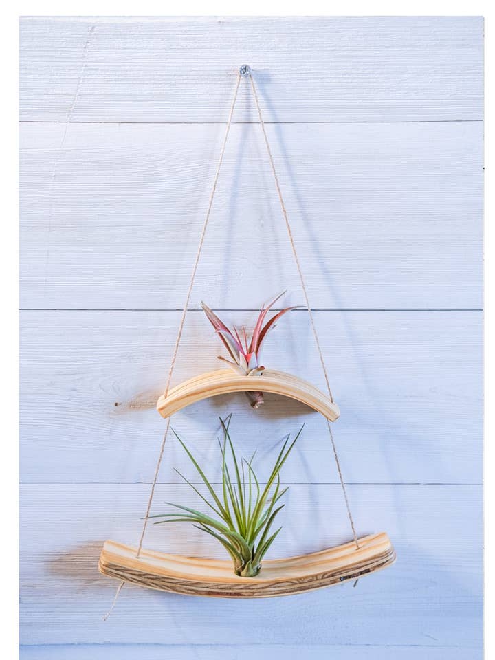 Mini Wave Double Air Plant Hanger for wholesale by Horsemen Co.