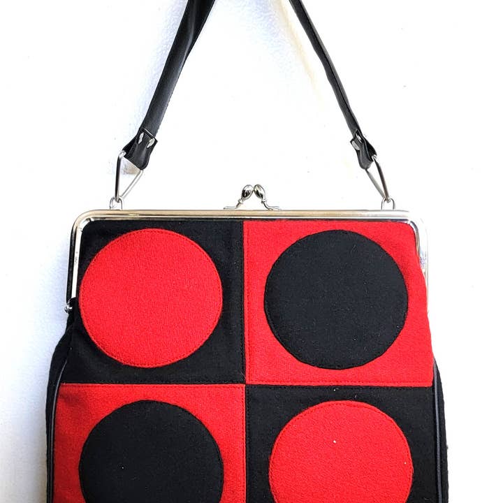FALL WOOL FELT GEOMETRICAL BLACK RED BAG and other Purchase Wholesale ibb accessori bagno. Free Returns & Net 60 Terms on Faire trending on Faire.