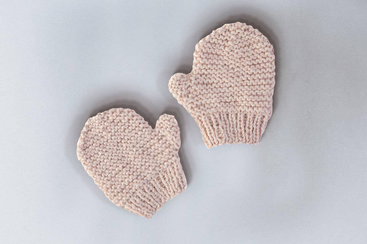Awamaki - Wholesale Mittens - Baby - Muku Knit Baby Mittens11
