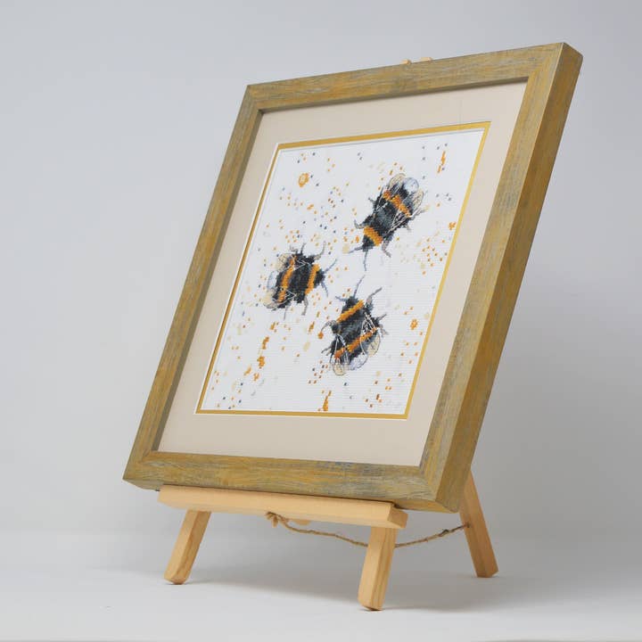 Creative World of Crafts - Wholesale Embroidery/Cross Stitch Supplies - My Cross Stitch - Bree Merryn - Bee Happy Cross Stitch Kit