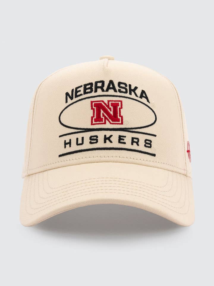 Crest | Huskers - Natural for wholesale by Huega House