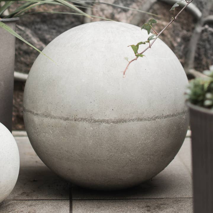 GARDEN CONCRETE Large for wholesale by DBKD