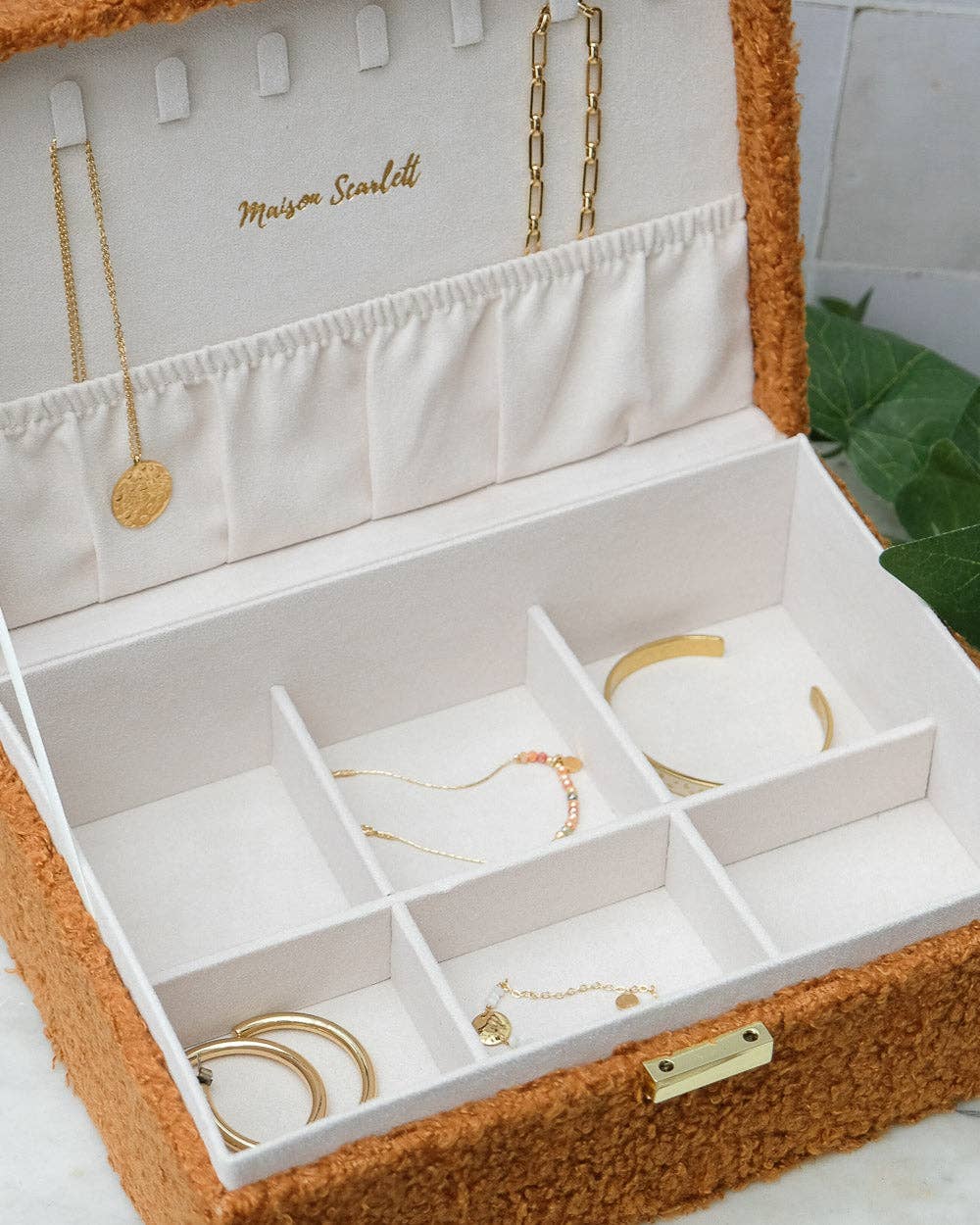 Maison Scarlett - Vente Boîte/rangement à bijoux - Boîte à bijoux Louise en moumoute9