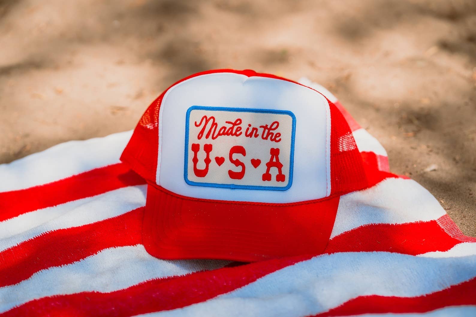 Wilder Made - Vente Casquette de camionneur – femme - Chapeau Patch Trucker fabriqué aux États-Unis10