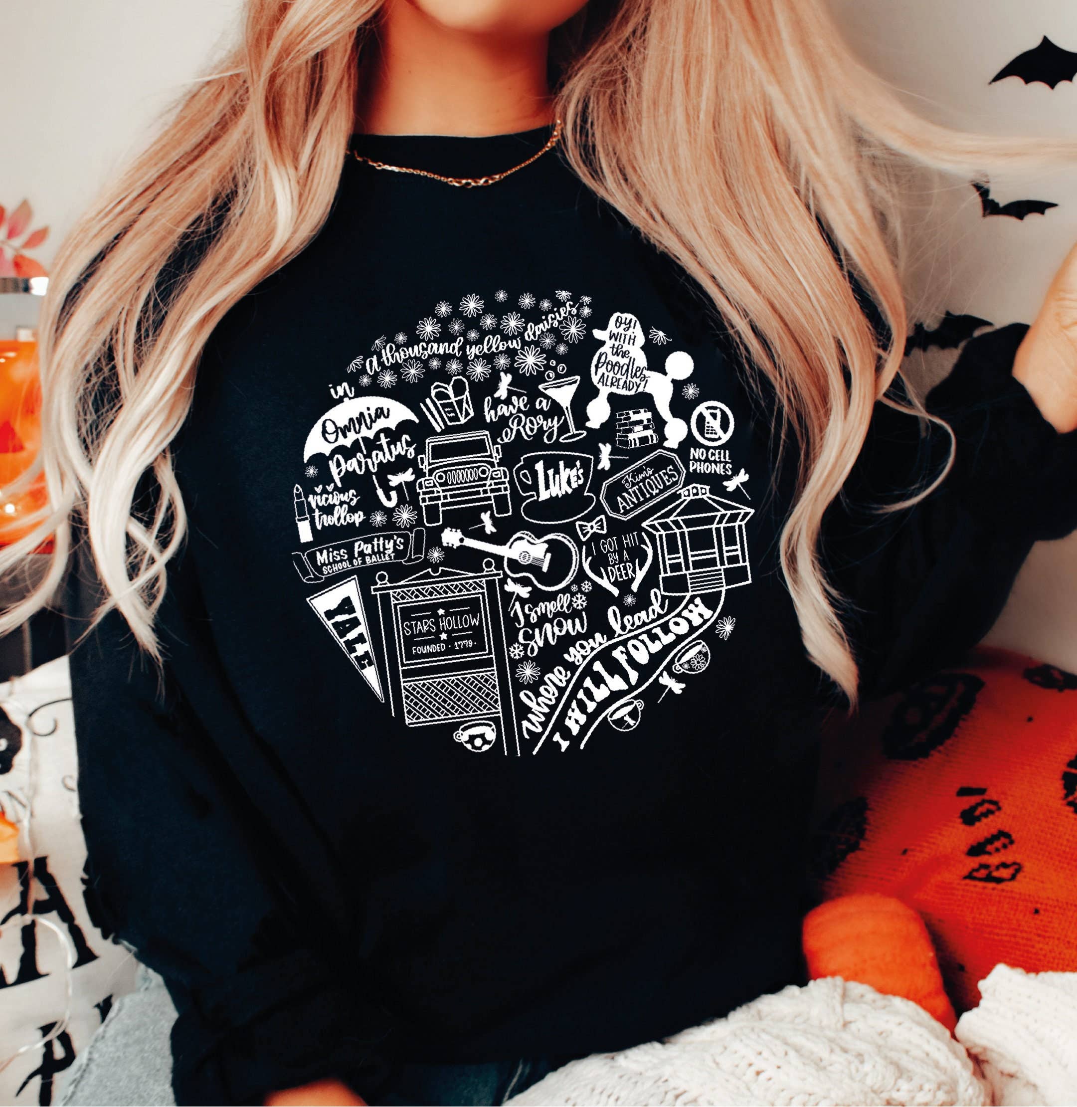 MAYA TX - Wholesale Graphic Sweatshirt - Women's - Stars Hallow Sweatshirt and Hoodie, Luke’s Diner X1172