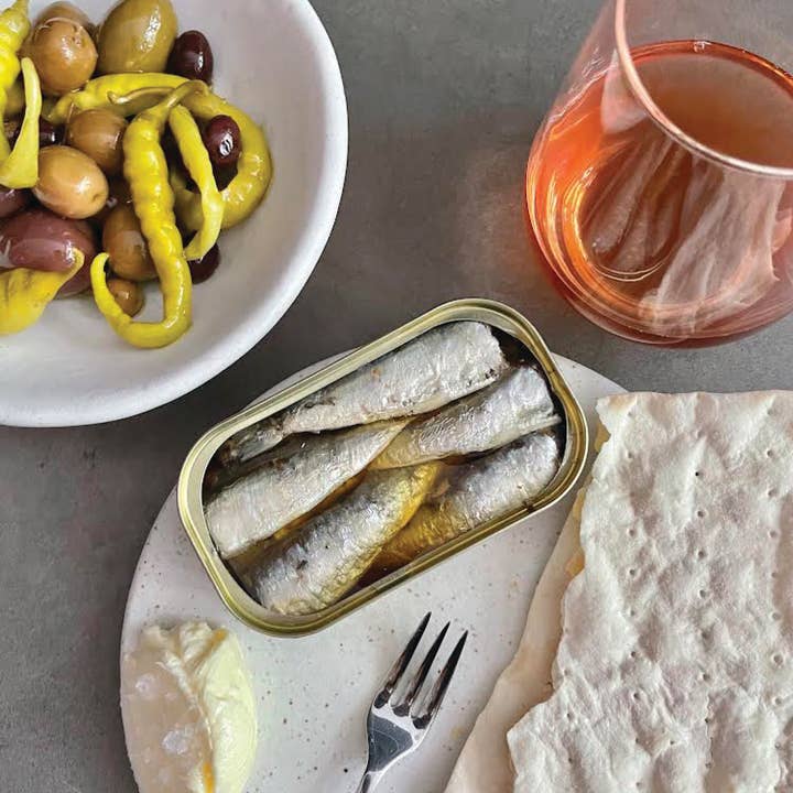 Minnow - Wholesale Tinned Fish - Sardines