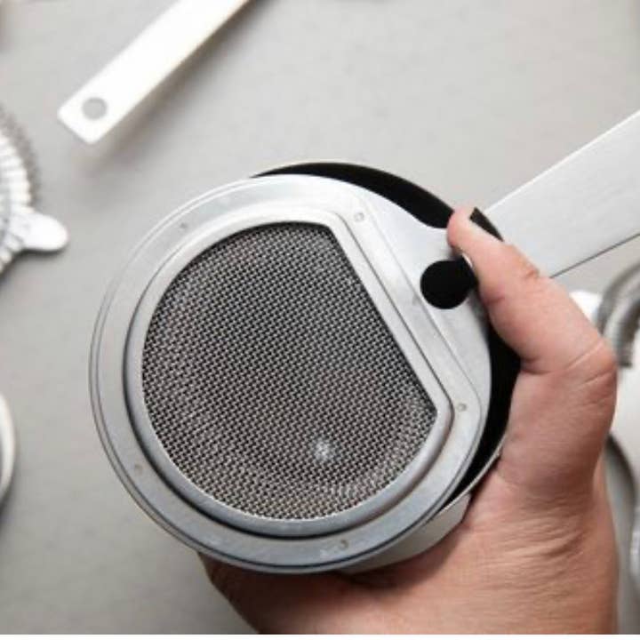 Poor Man's Kitchen - Wholesale Bar Tool - Kilpatrick Fine Strainer1