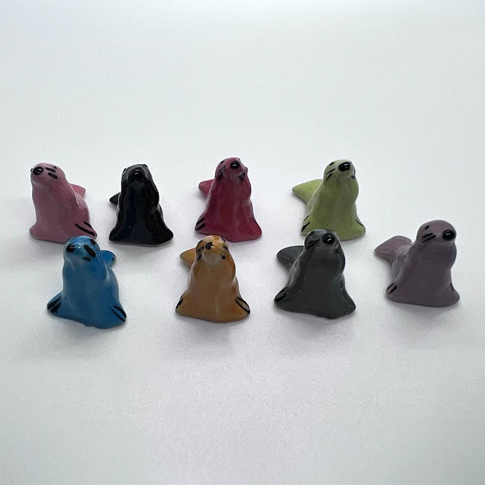 VIE - Wholesale Decorative Figurine - Mini Ceramic Figurine, Assorted Colour, Approx. 2cm257