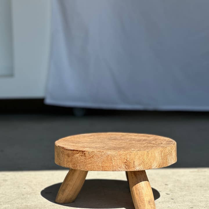 Office Objets - Wholesale Stool - Small low three-legged stool in upcycled blond teak D:30 H:1564