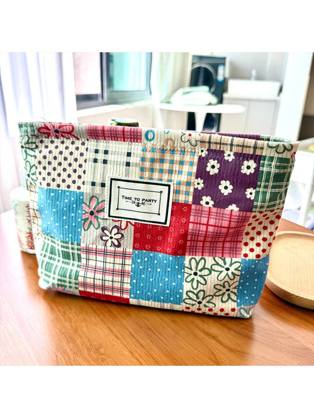 Floral Cosbai - Portable Patchwork Travel Makeup Bag for wholesale on Faire3