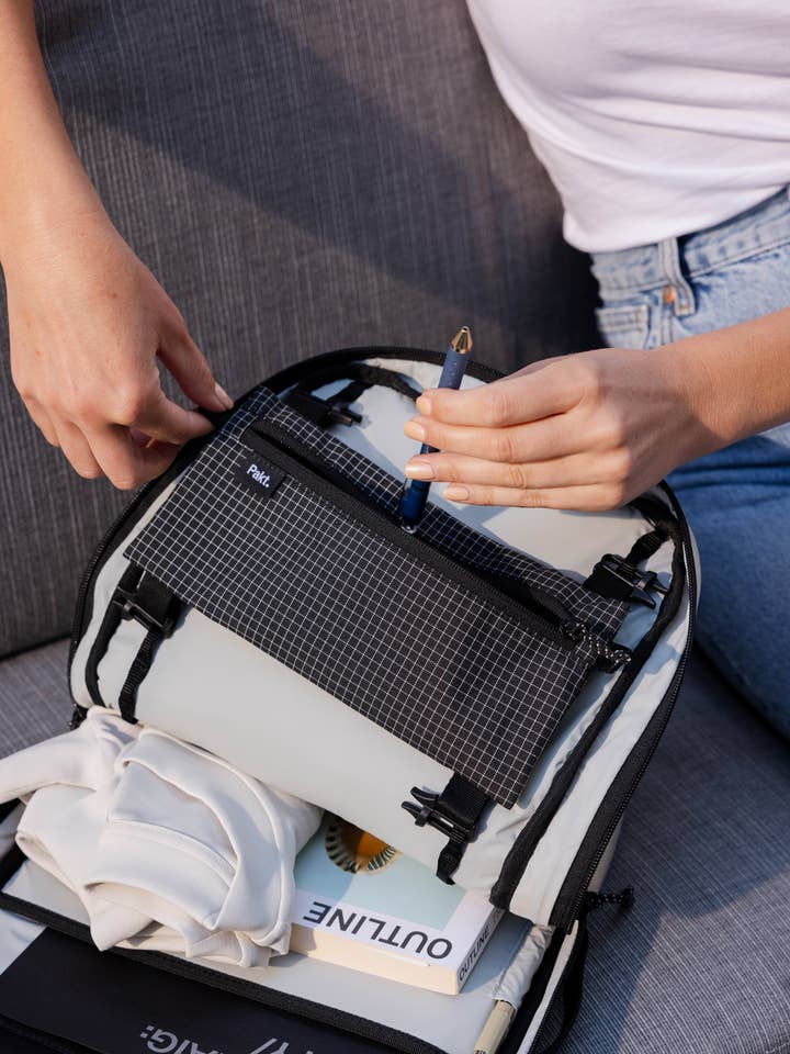 Clip-in Pouches Set – Modular Organization Accessories for wholesale by Pakt