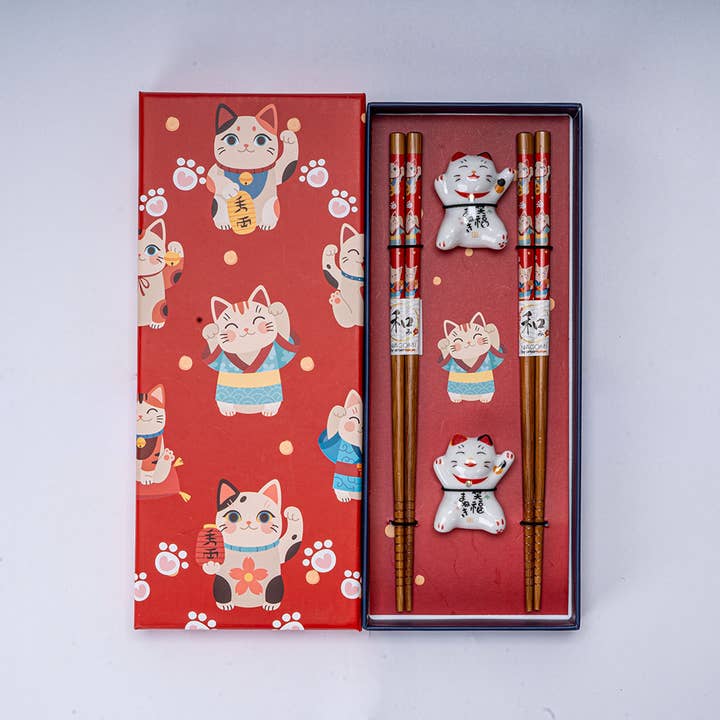 Urban Tokyo - Wholesale Chopsticks - Lucky Cat Neko 2 Pair Chopsticks and Rests Git Set (1/100)4