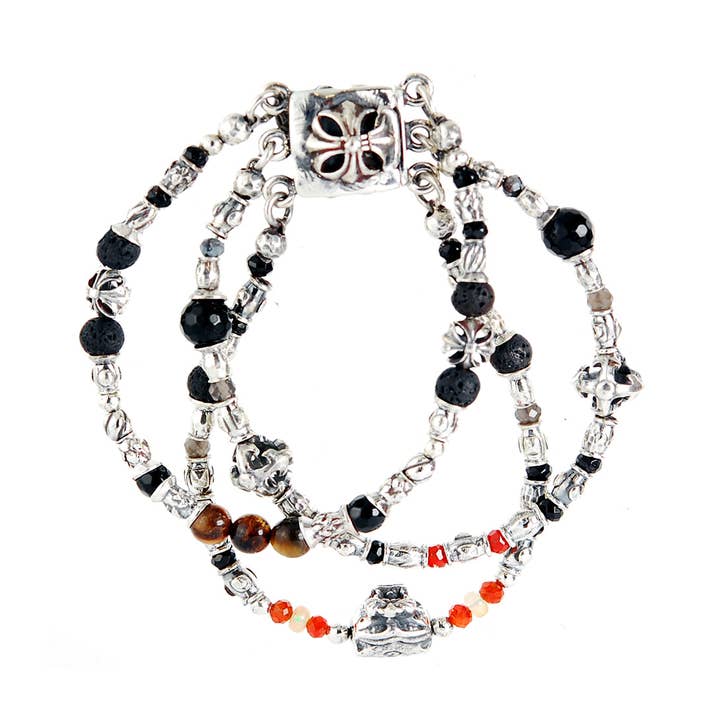 Bracelet en argent avec perles et tête de lion sur chaîne triple pour la vente par ElfCraft