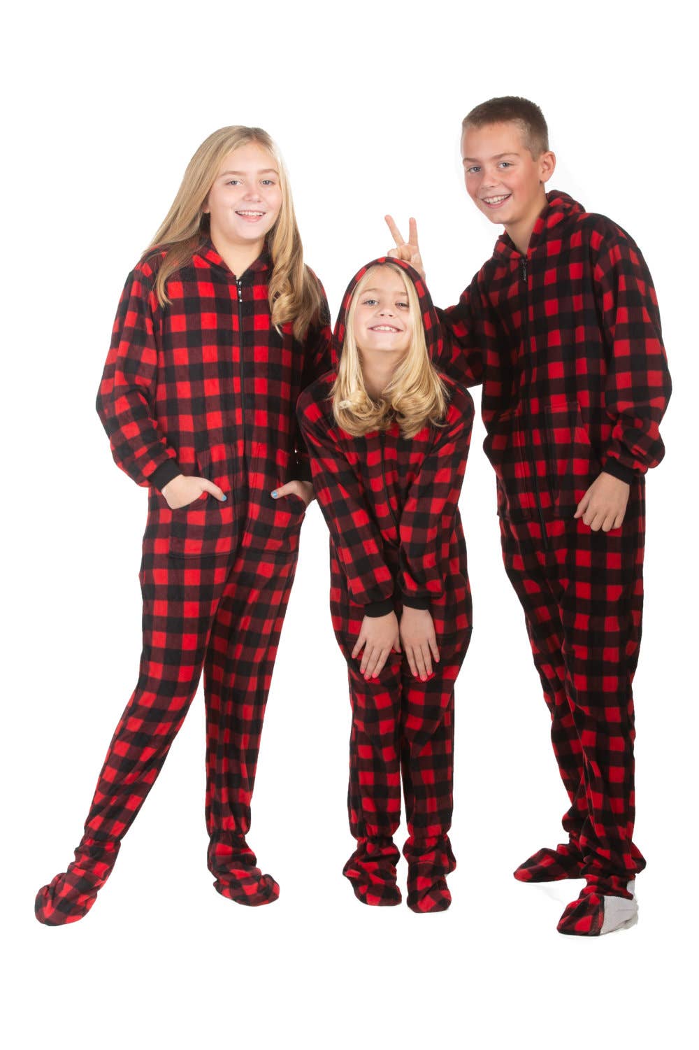 Big Feet Pajamas – Großhandel Einteiler – Kinder – Hoodie Footed Onesie Buffalo Fleece-Pyjamas mit Karomuster4