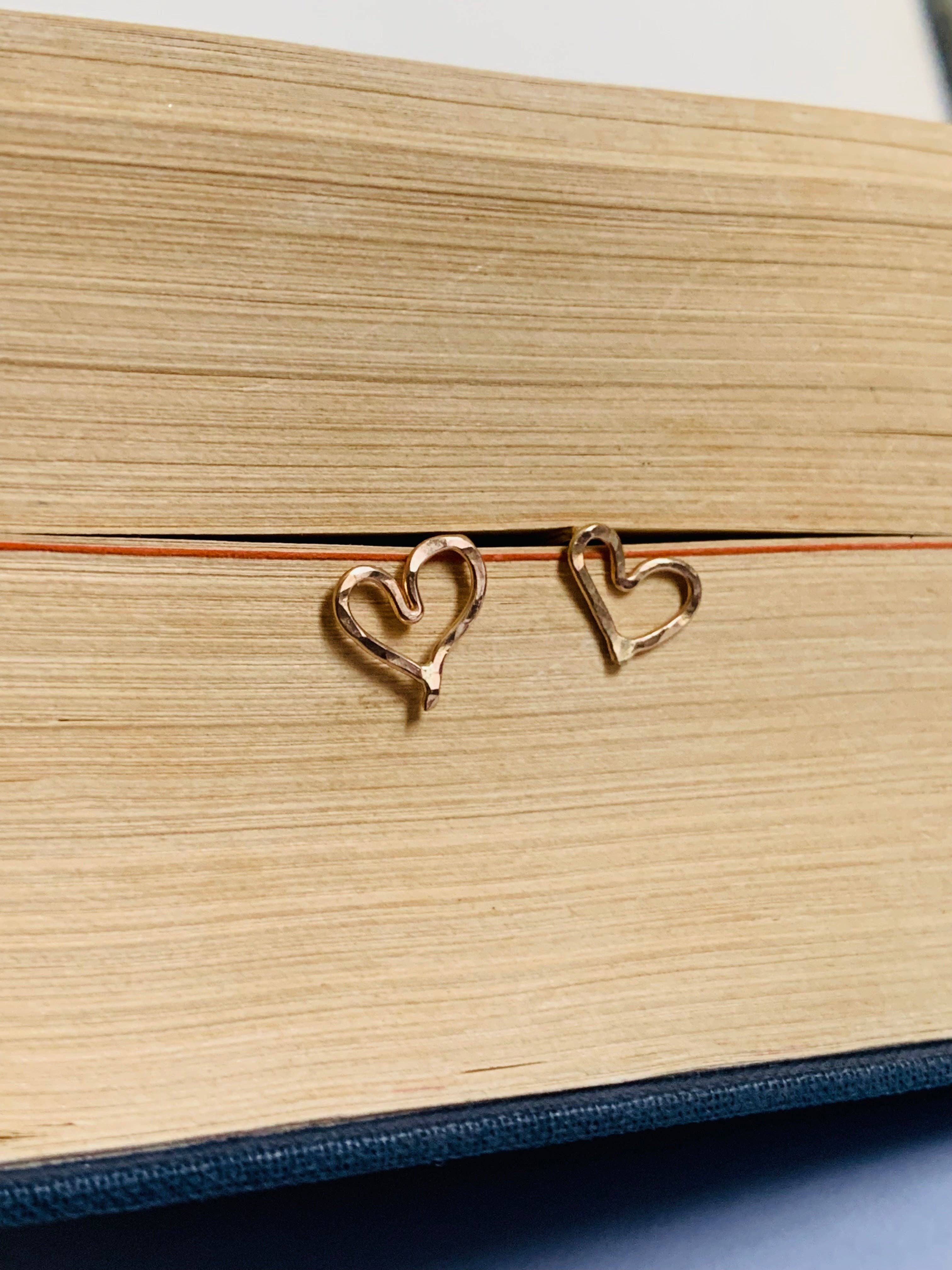 Notions of Lovely – Engroshandel Ørestikkere – Lille Sweetie Studs - 14 k guld fyld3