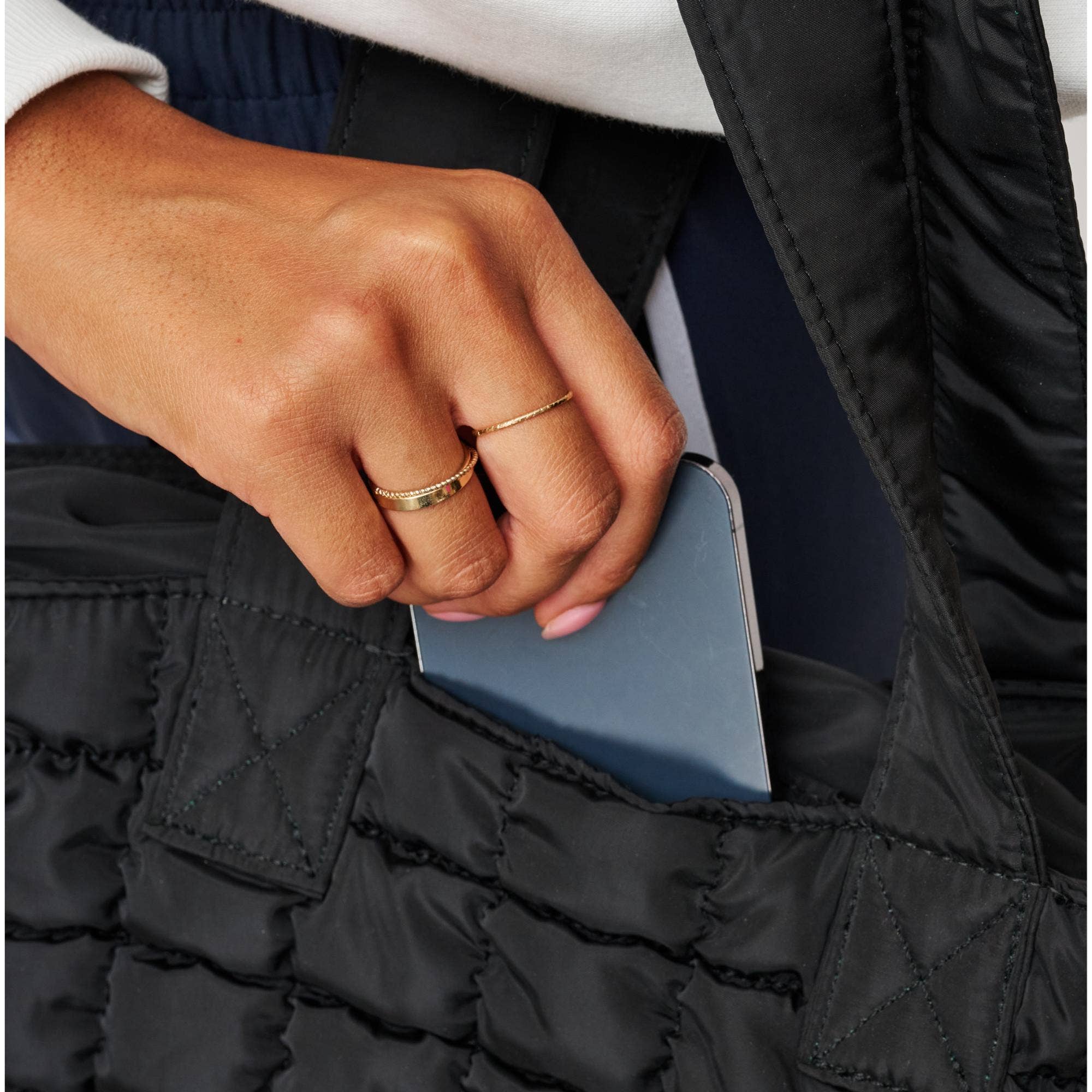 Sol and Selene - Wholesale Draagtas - Dames - Dreamer Gewatteerde Puffer Nylon Tas3