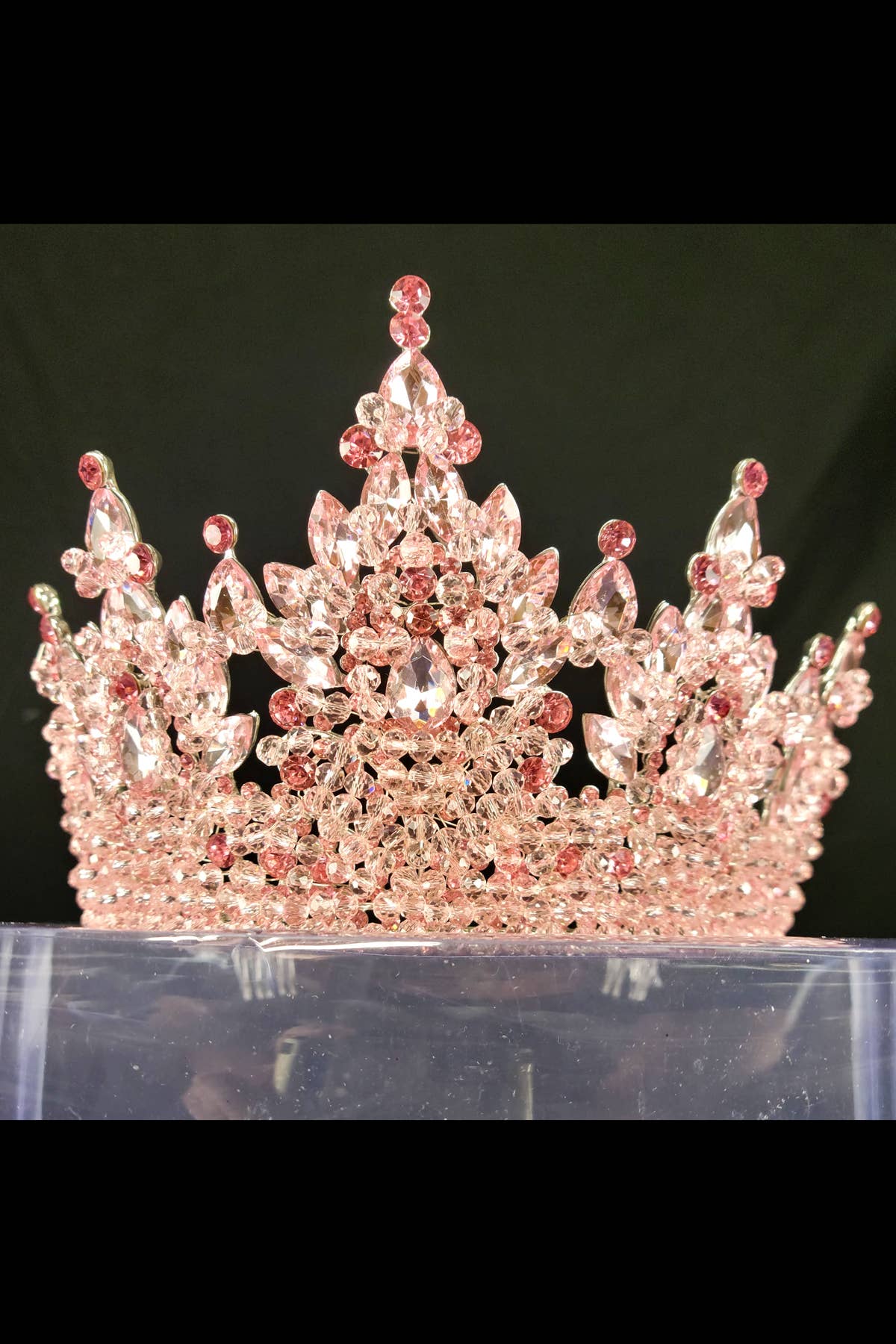 Chicas - Wholesale Tiara - Women's - Beautiful metal tiara with crystal balls and jewels HT97728