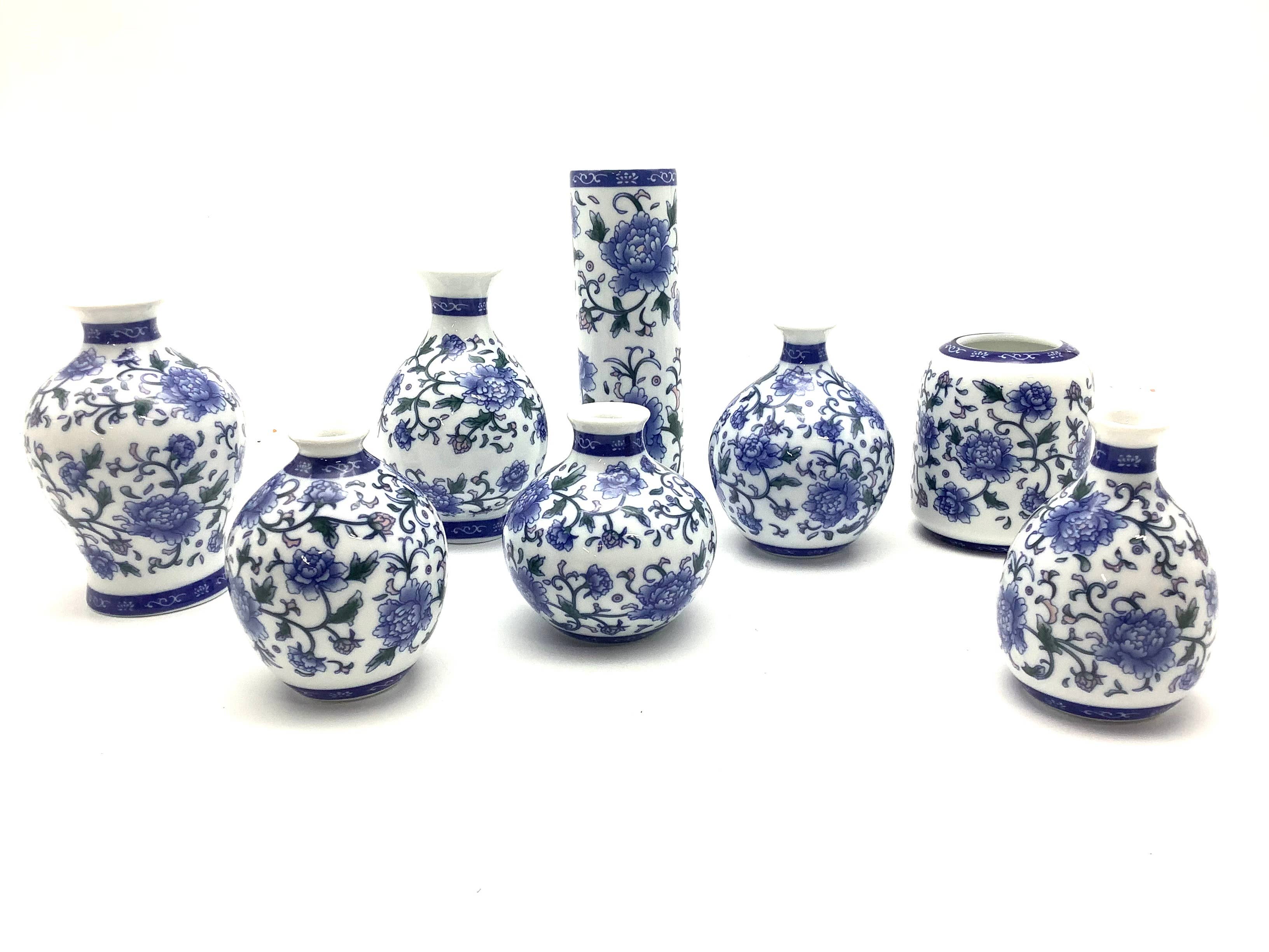 All Little Cute Things - Wholesale Vase - Assortment Blue and White  Bud Flower Vases, Centerpieces3