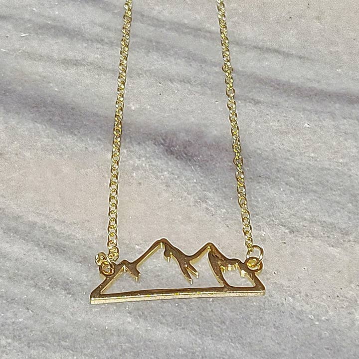 Alora Boutique Inc. - Wholesale Pendant/Charm Necklace - Aspen Dainty Mountain Necklace4