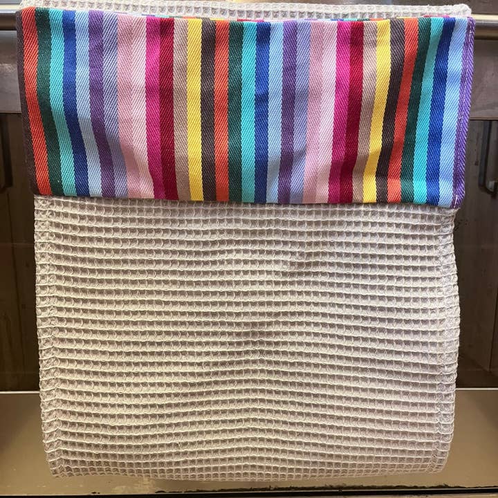 Roll on Towel cotton Waffle Taupe with Rainbow Header with poppers for wholesale by Maison Elhoria
