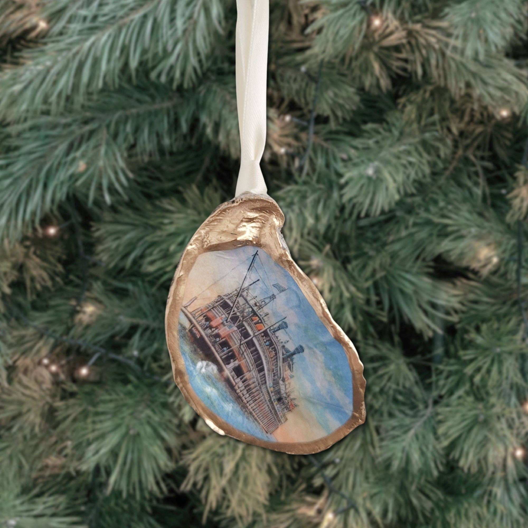 Beatrixbell Handcrafted - Wholesale Ornament - Steamboat Paddleboat Ornament | Oyster Shell Ornament3
