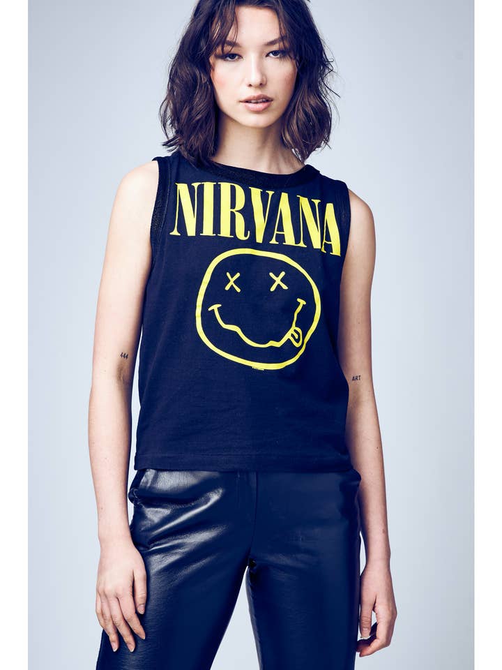 WT004-NIR001 | The VIP | Haut musclé retravaillé (simili peau de phoque) pour la vente par Original Copy